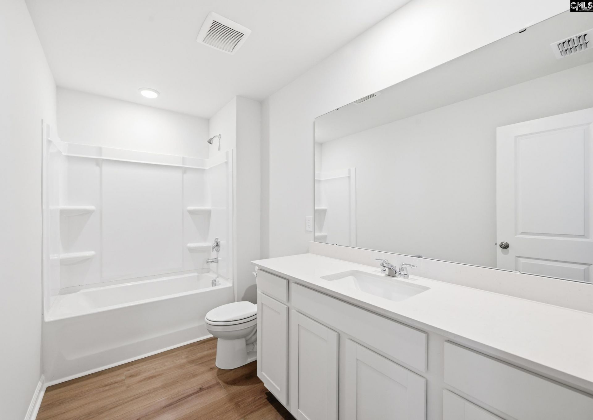 446 Edith Court Photo 34