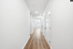 446 Edith Court photo 4