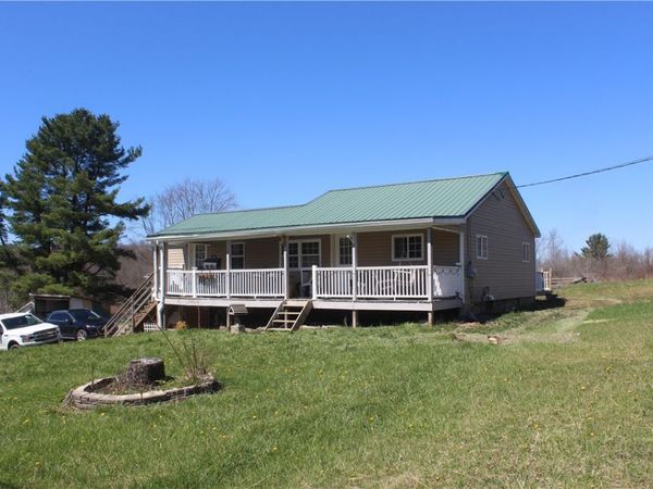 2317 Clintonville Rd., Harrisville, PA 16038
