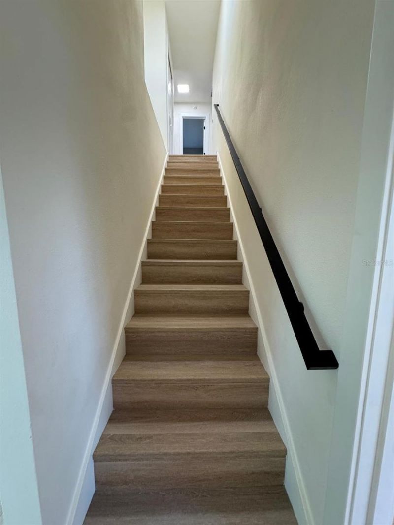 1049 Clovercrest Road, Orlando, FL 32811 Photo