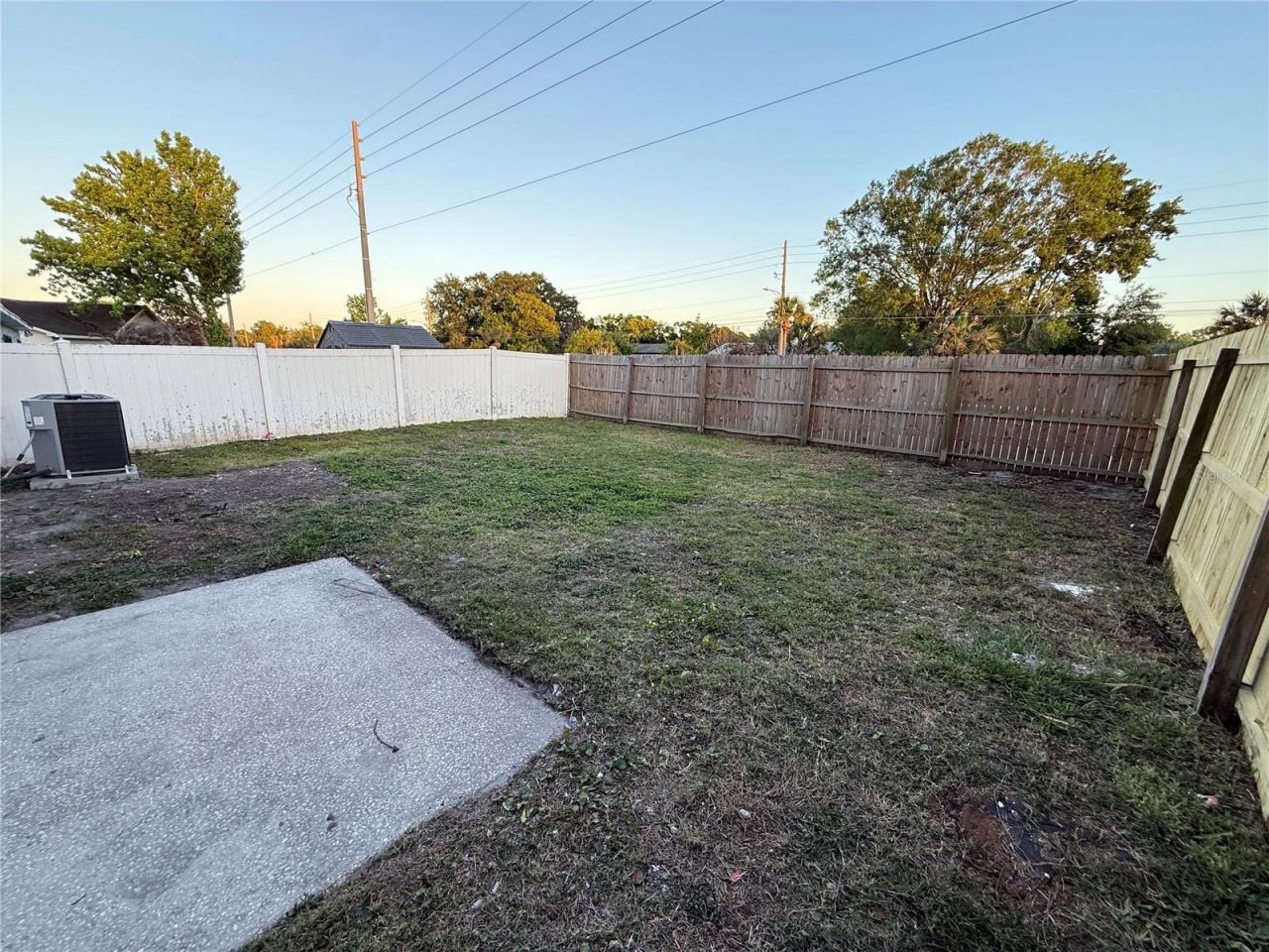 1049 Clovercrest Road, Orlando, FL 32811 Photo