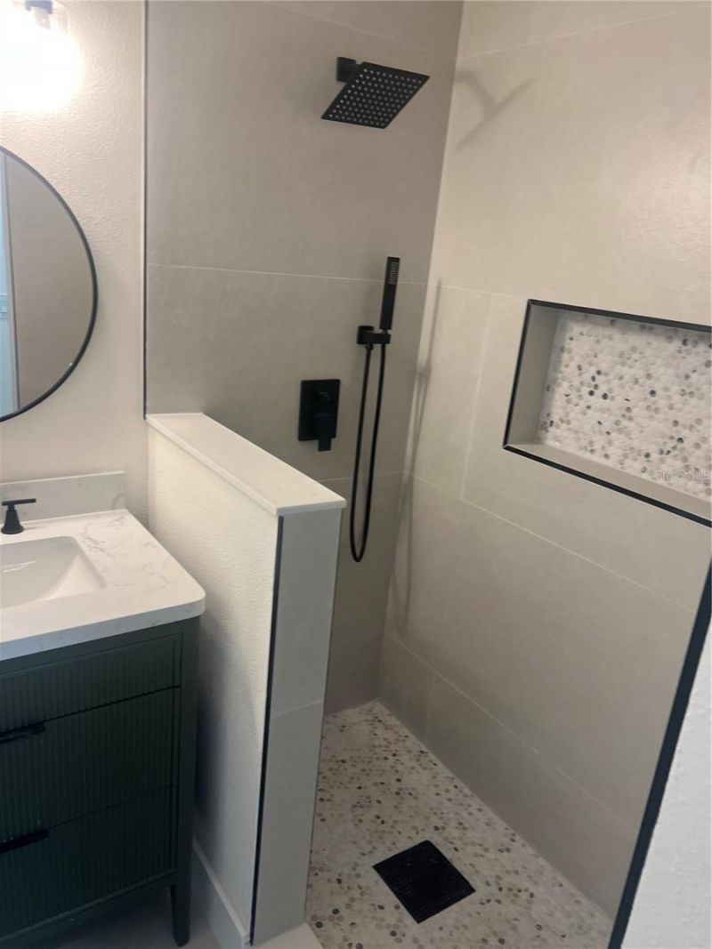 1049 Clovercrest Road, Orlando, FL 32811 Photo