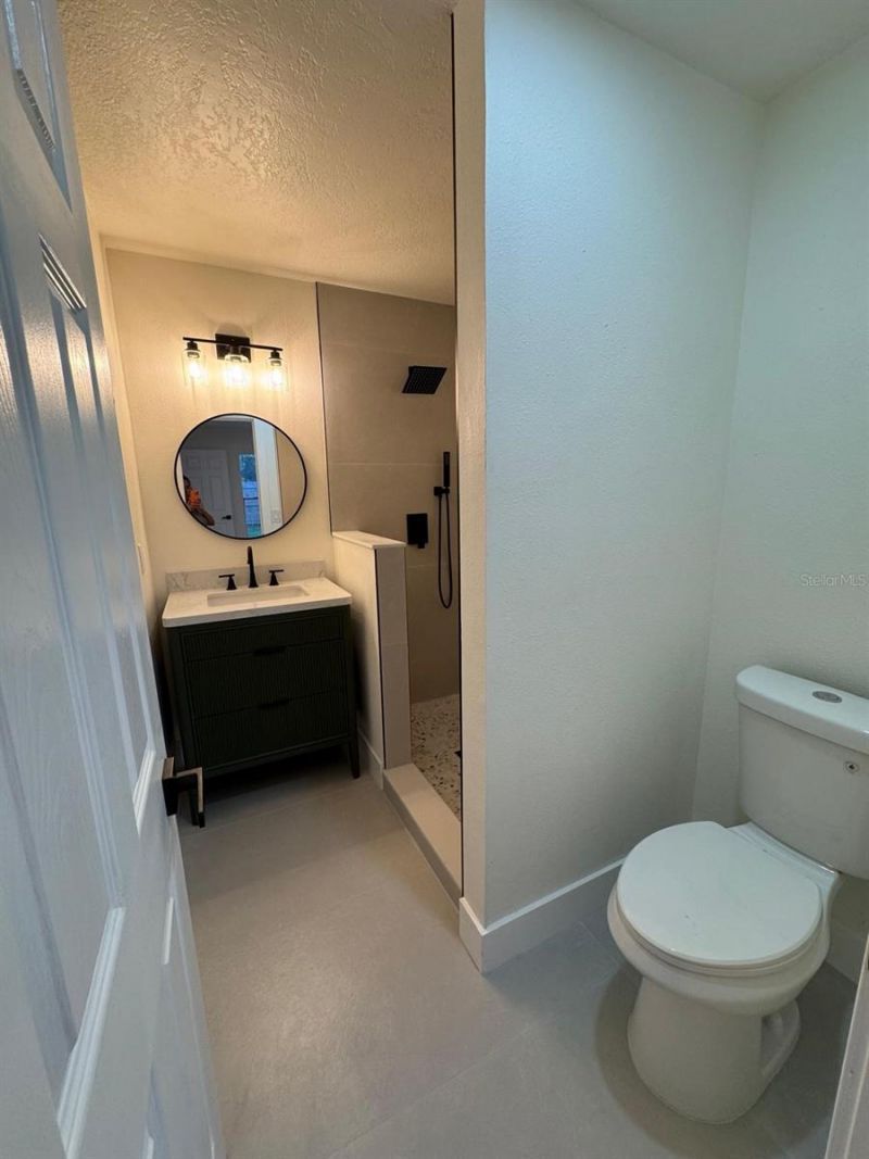 1049 Clovercrest Road, Orlando, FL 32811 Photo