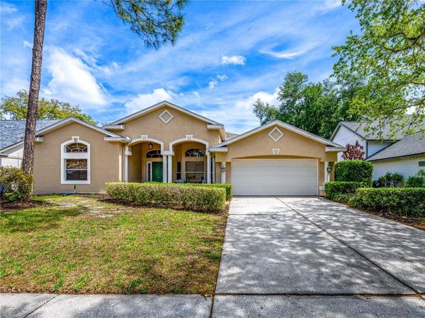 7218 YARDLEY WAY, TAMPA, FL 33647