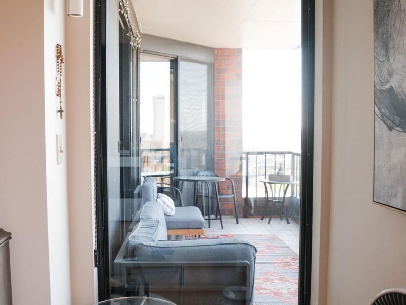 155 W Main Street, Unit 1404, Columbus, OH 43215 Photo 44