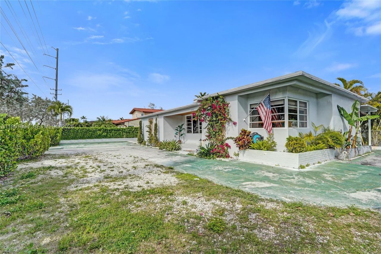 1991 SW 62nd Ave , West Miami, FL 33155 Photo