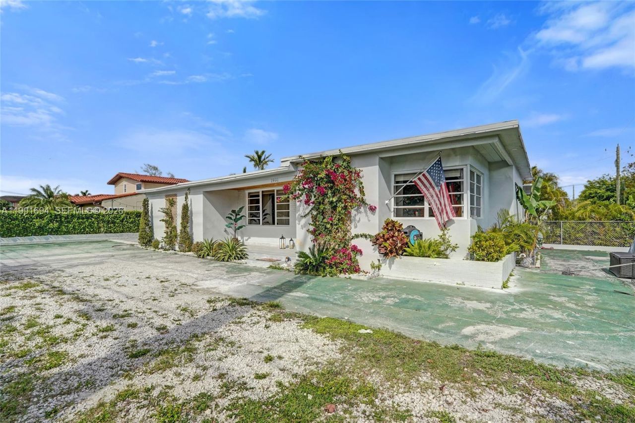 1991 SW 62nd Ave , West Miami, FL 33155 Photo
