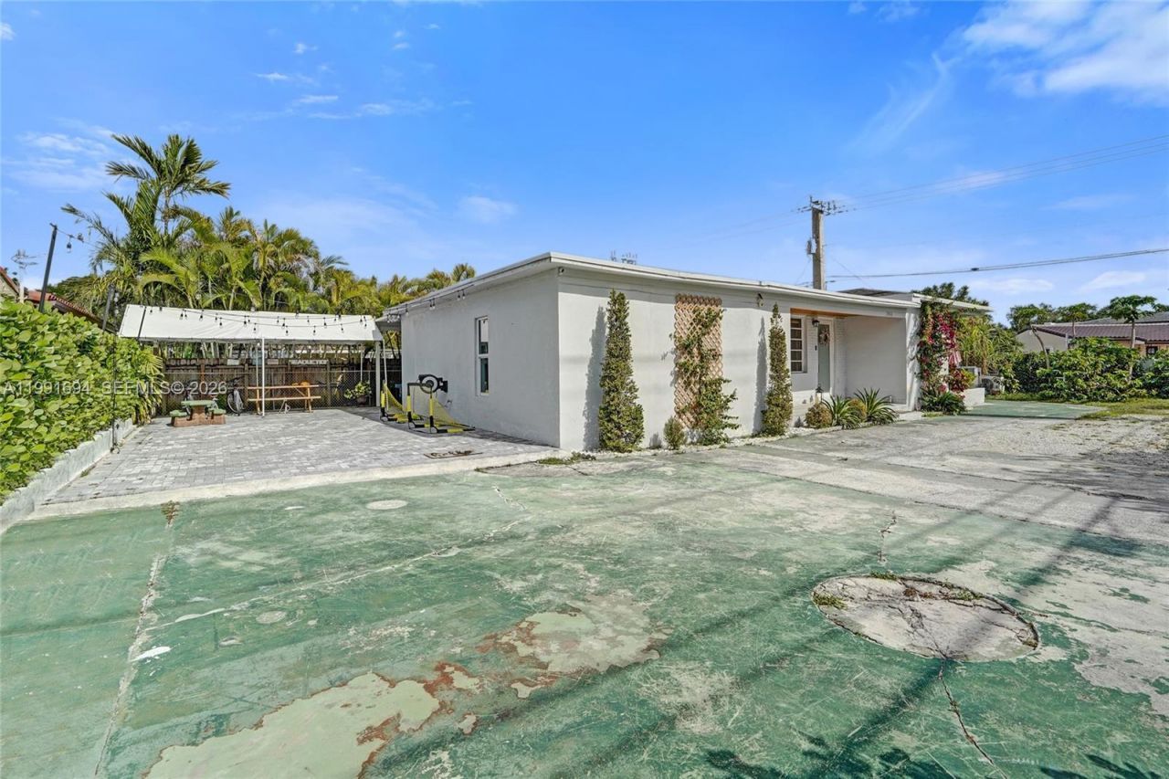 1991 SW 62nd Ave , West Miami, FL 33155 Photo