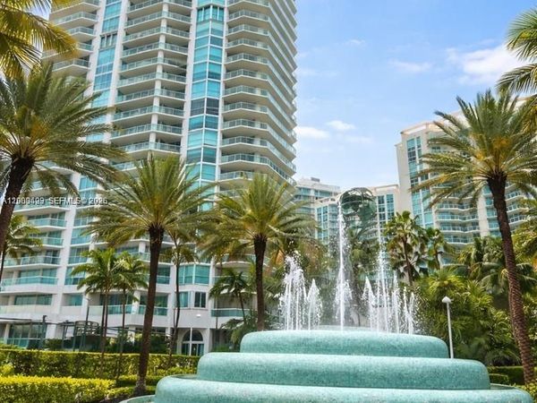 16400 Collins Ave, Unit 442, Sunny Isles Beach, FL 33160