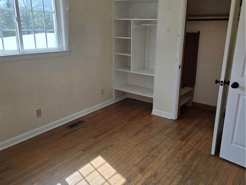 302 S Butler Street, Baltic, OH 43804 Photo 11