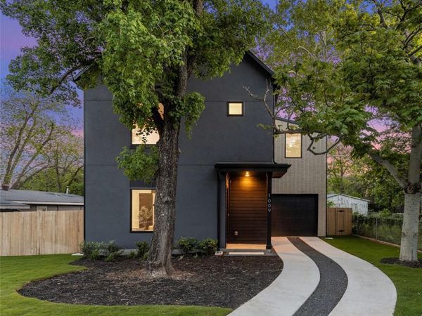 1009 44th ST, Austin, TX 78751
