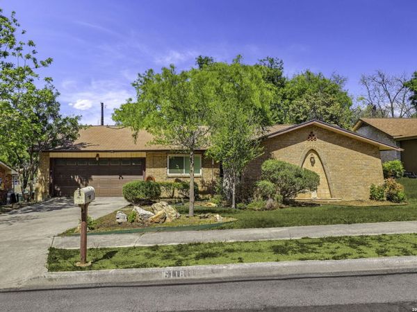 6118 FOREST VIEW ST, San Antonio, TX 78240