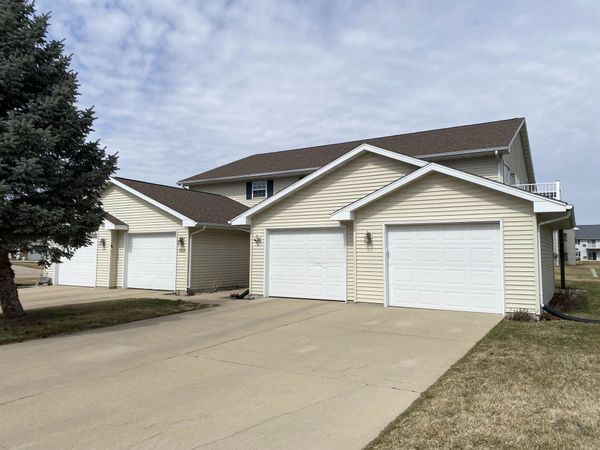382 Chapin Street, Unit 2, Columbus, WI 53925