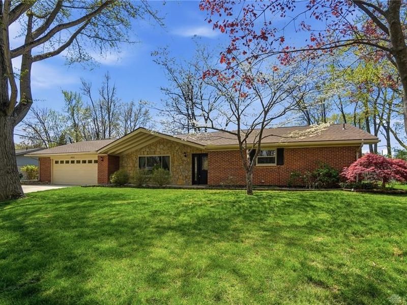 4623 Woodwell Drive, Kettering, OH 45440 Photo 1