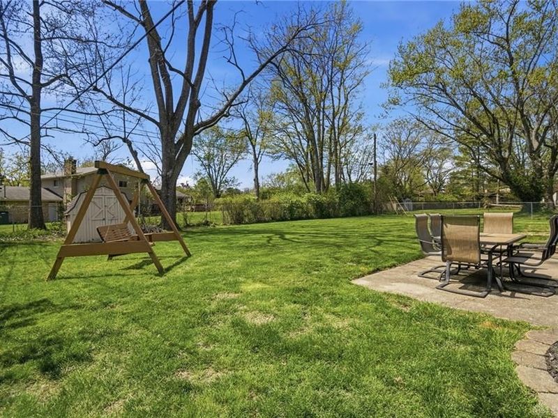 4623 Woodwell Drive, Kettering, OH 45440 Photo 10