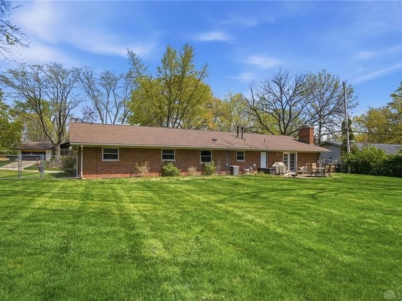 4623 Woodwell Drive, Kettering, OH 45440 Photo 9