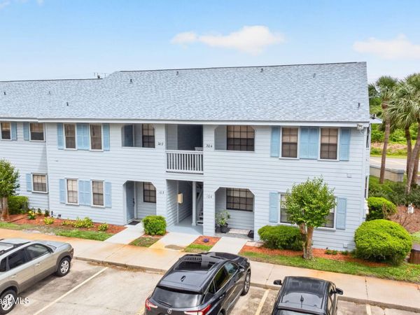 1765 Harrison Street, Unit 204, Titusville, FL 32780