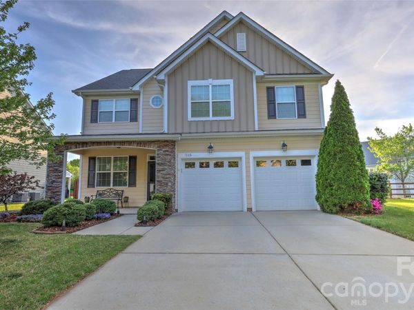 115 Runningdeer Drive, Mooresville, NC 28117