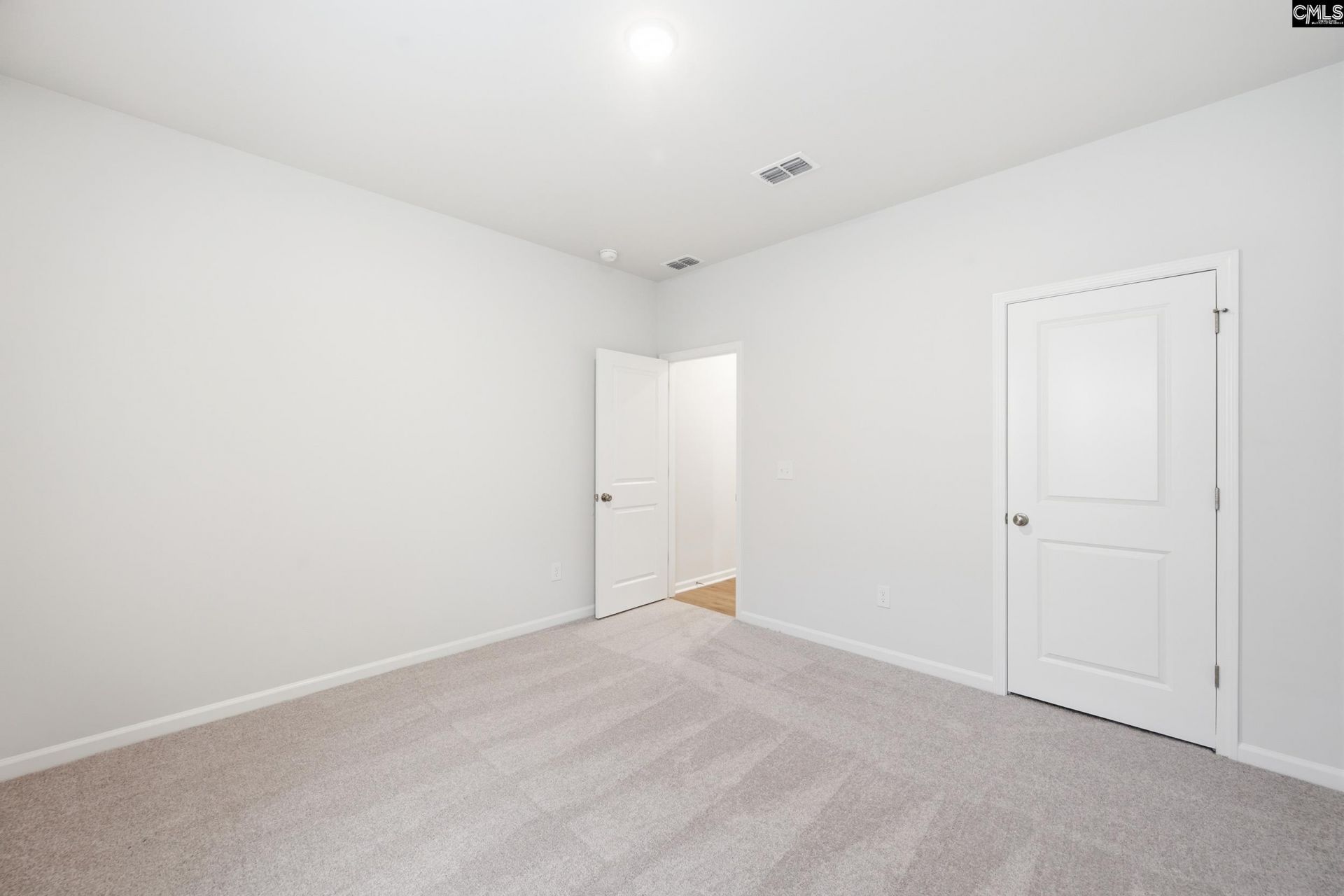 456 Edith Court Photo 25