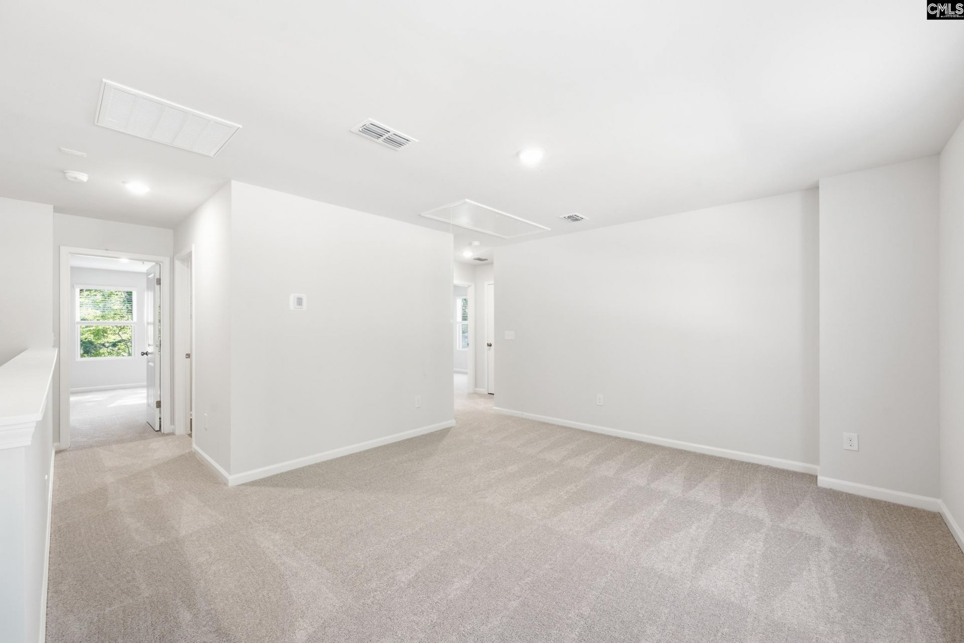 456 Edith Court Photo 26