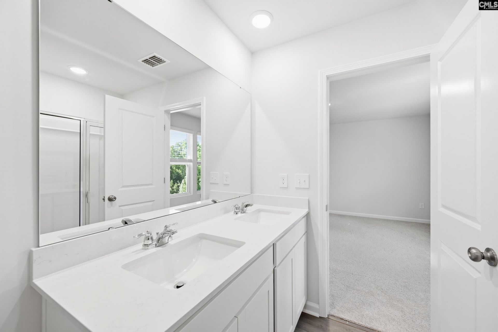 456 Edith Court Photo 33
