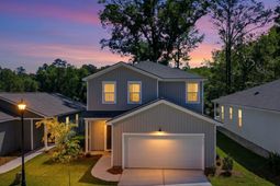 456 Edith Court photo 4