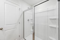 456 Edith Court photo 4