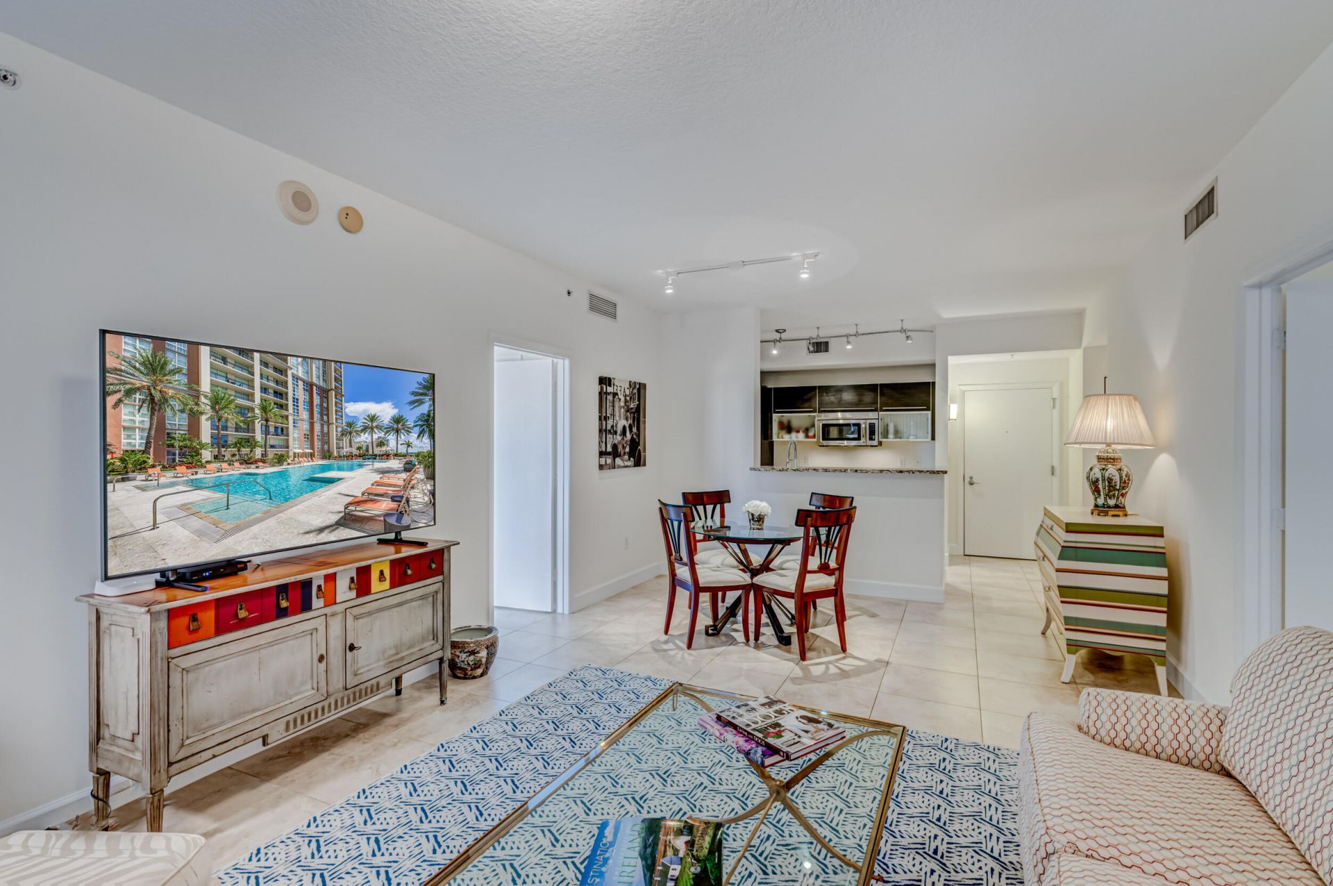 550 Okeechobee Boulevard, Unit 406, West Palm Beach, FL 33401 Photo