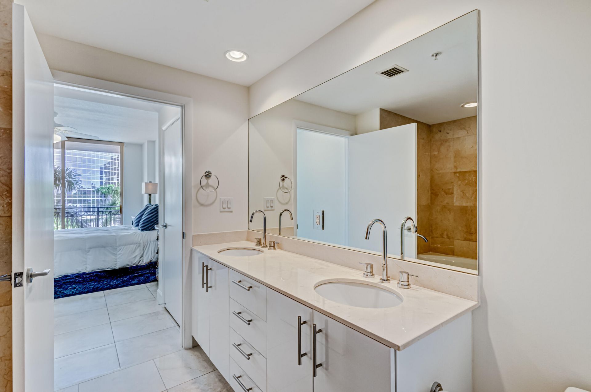 550 Okeechobee Boulevard, Unit 406, West Palm Beach, FL 33401 Photo