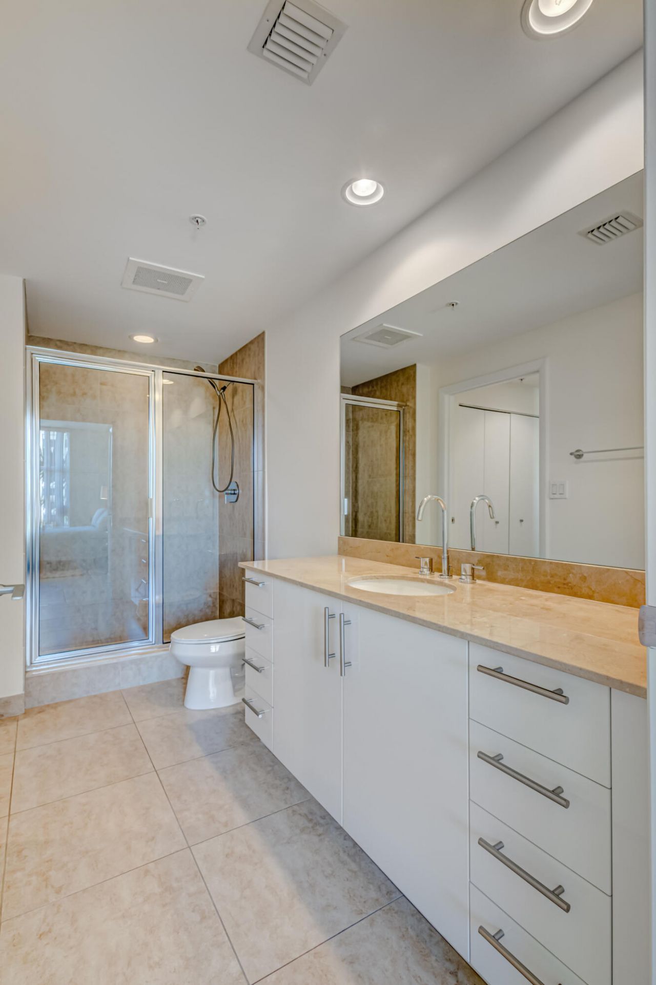 550 Okeechobee Boulevard, Unit 406, West Palm Beach, FL 33401 Photo