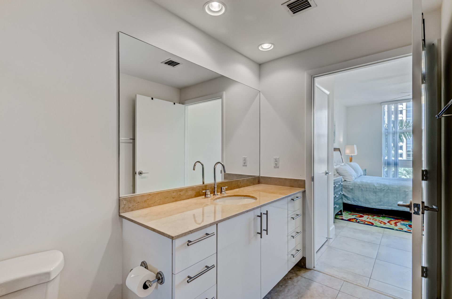 550 Okeechobee Boulevard, Unit 406, West Palm Beach, FL 33401 Photo