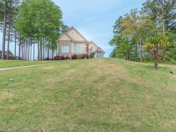 207 Quiet Oak Court, Aiken, SC 29803