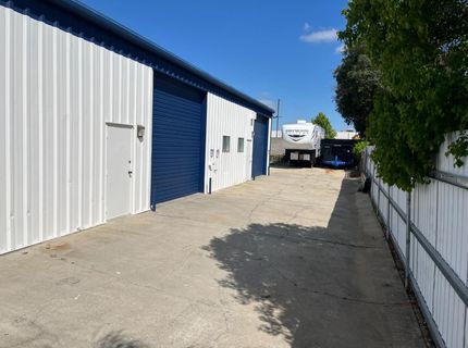 5755 Gibbon Dr, Carmichael, CA 95608 Photo