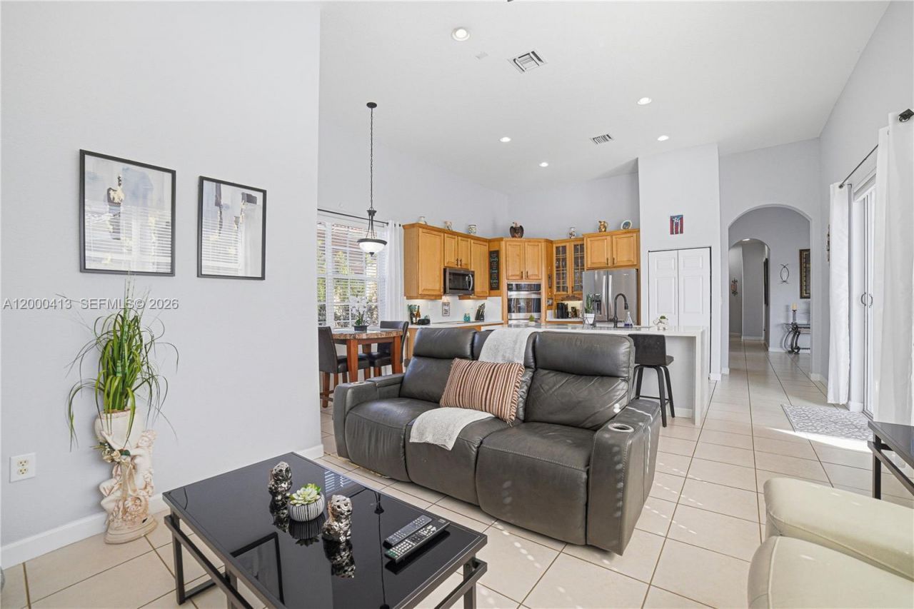 3310 SW 192nd Ave, Miramar, FL 33029 Photo