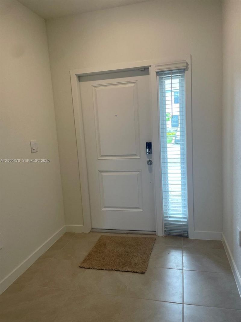 1386 NE 3rd Ave, Florida City, FL 33034 Photo
