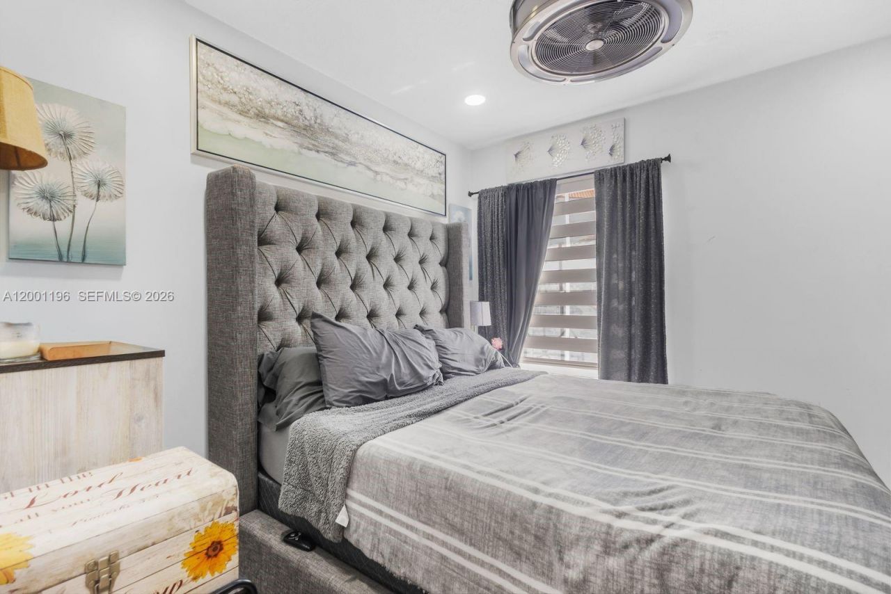 17816 SW 10th Ln, Pembroke Pines, FL 33029 Photo