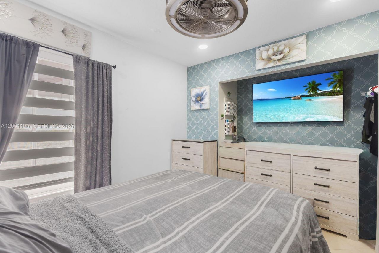 17816 SW 10th Ln, Pembroke Pines, FL 33029 Photo