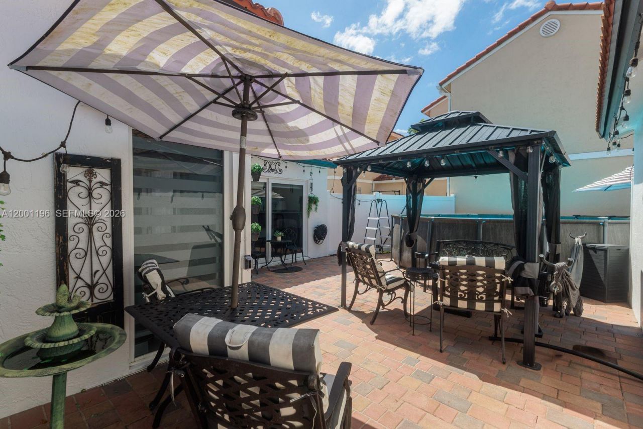 17816 SW 10th Ln, Pembroke Pines, FL 33029 Photo