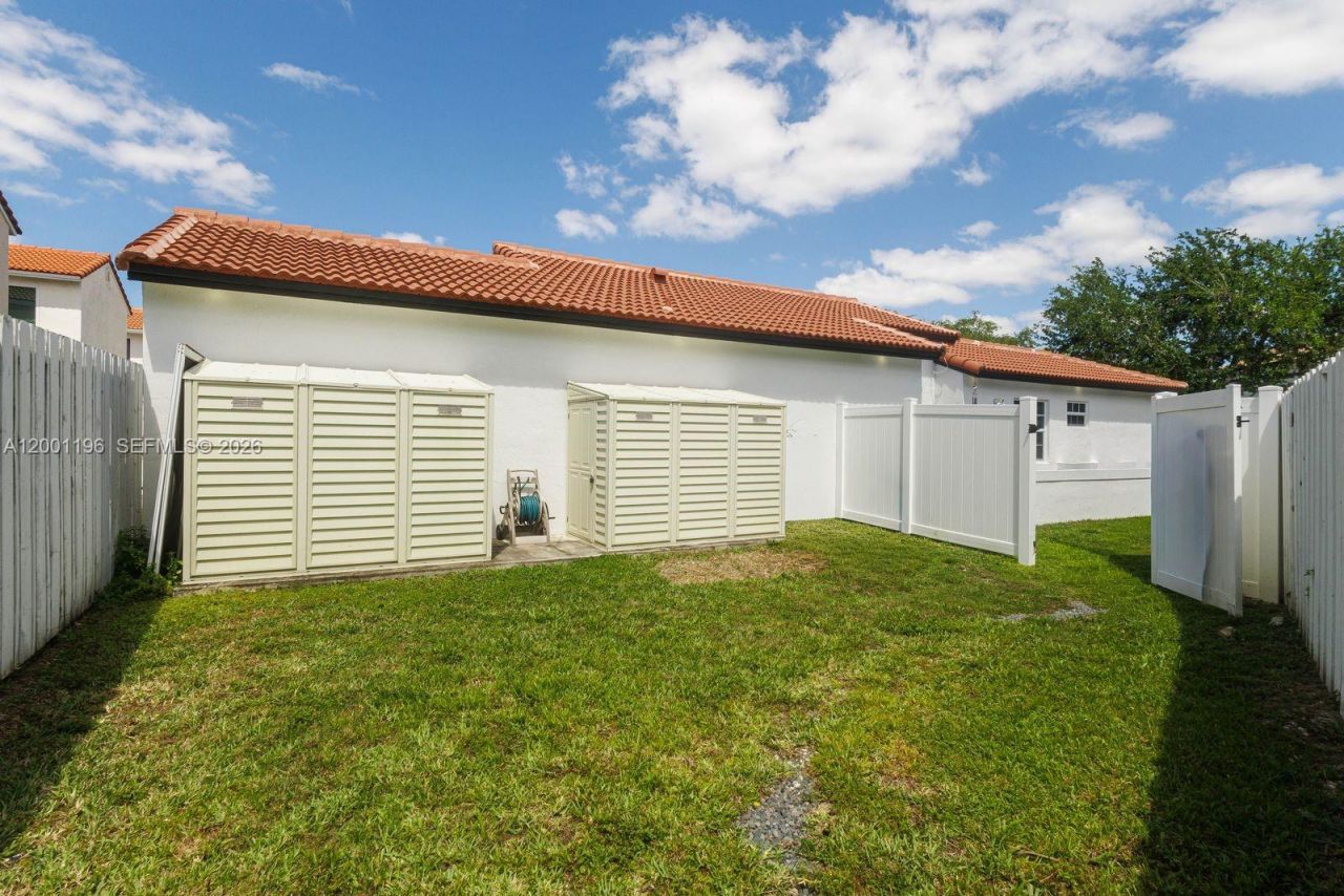 17816 SW 10th Ln, Pembroke Pines, FL 33029 Photo