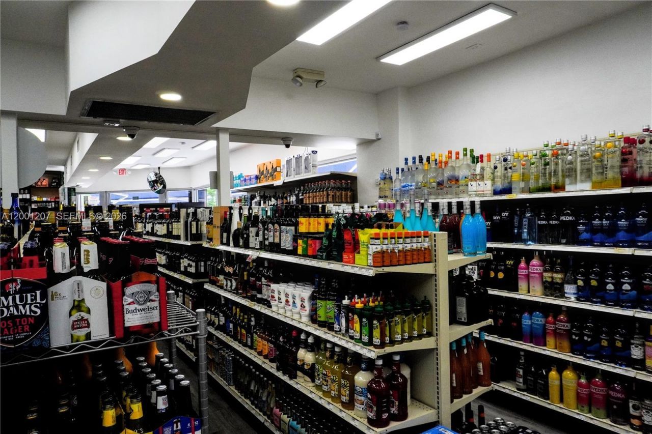 2597 SW 37th Ave, Miami, FL 33133 Photo