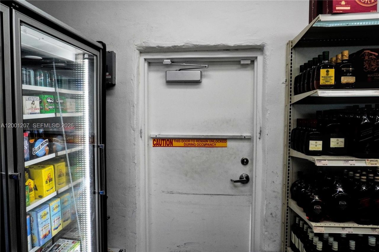 2597 SW 37th Ave, Miami, FL 33133 Photo