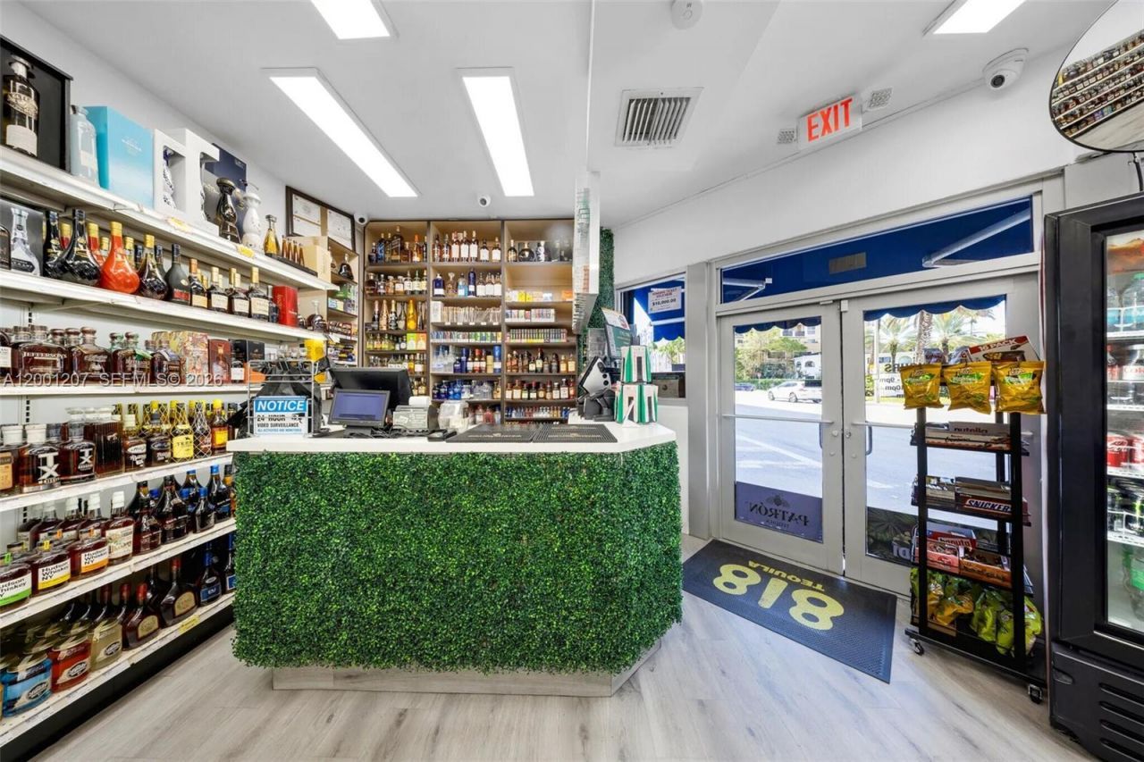 2597 SW 37th Ave, Miami, FL 33133 Photo