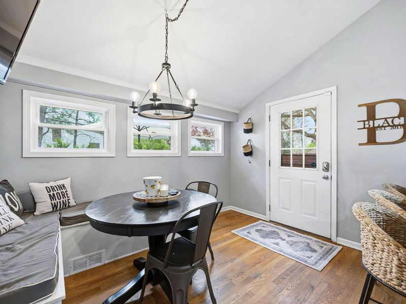 2808 E Broad Street, Bexley, OH 43209 Photo 12
