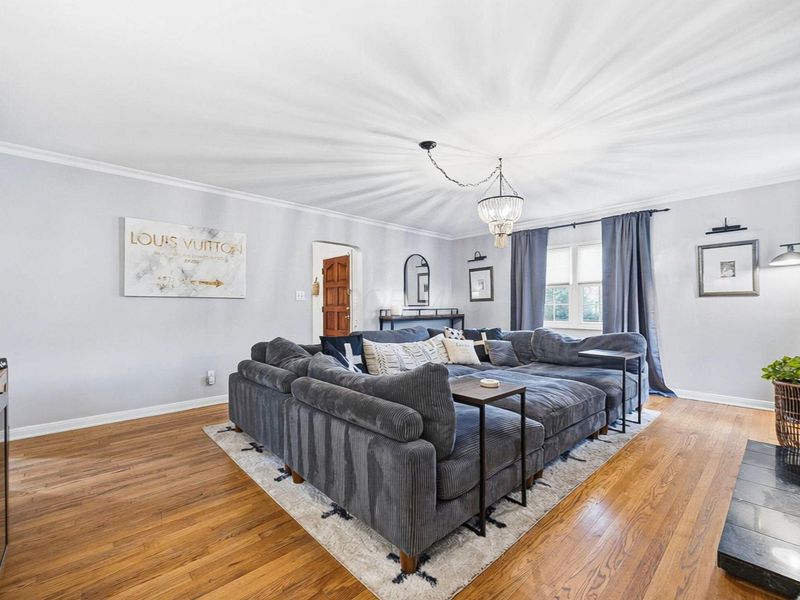 2808 E Broad Street, Bexley, OH 43209 Photo 15