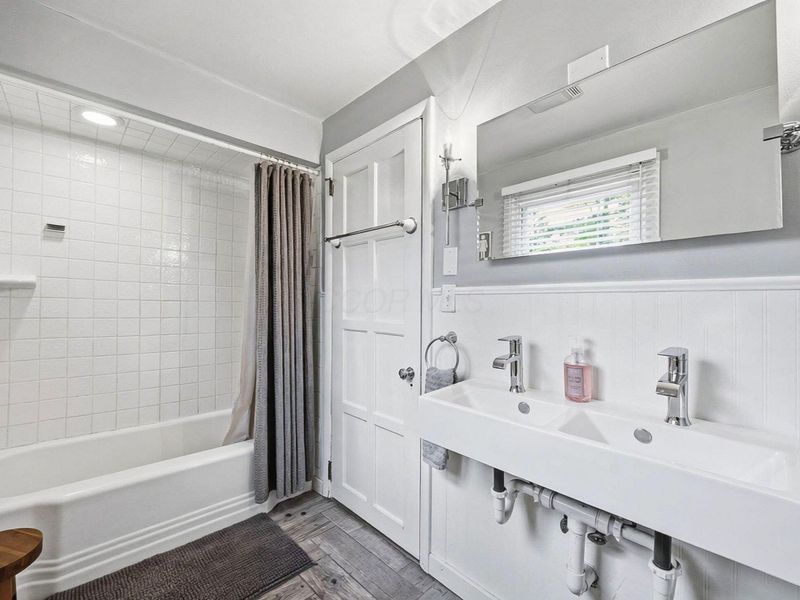 2808 E Broad Street, Bexley, OH 43209 Photo 25