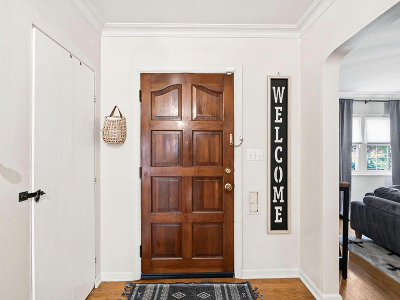 2808 E Broad Street, Bexley, OH 43209 Photo 3