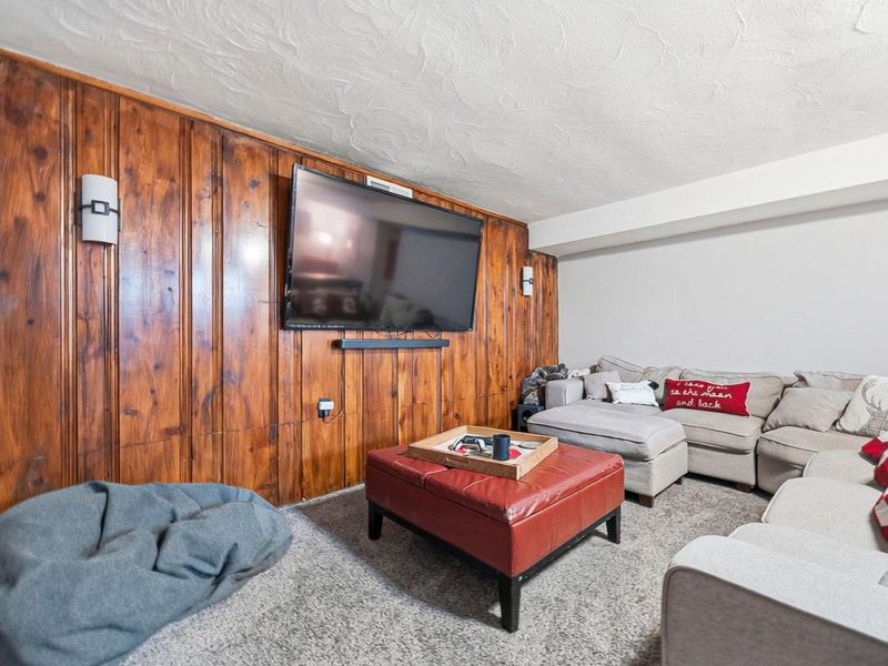 2808 E Broad Street, Bexley, OH 43209 Photo 37