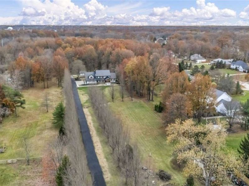 31900 Chardon Road, Willoughby Hills, OH 44094 Photo 46