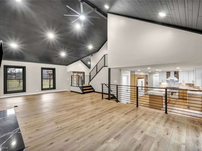 31900 Chardon Road, Willoughby Hills, OH 44094 Photo 8