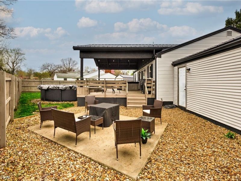 2700 Christine Lane, Youngstown, OH 44511 Photo 11